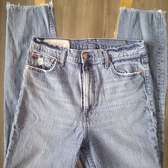 GAP Light Blue Cheeky Straight Leg High Sky Jeans - Picture 1 of 5